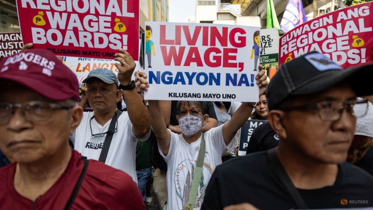 Commentary: This energy crisis hurts Filipino professionals already struggling on one pay cheque