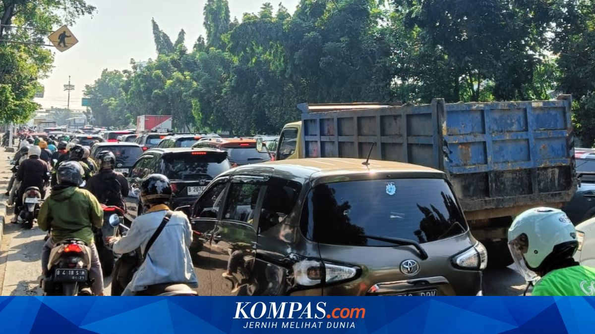 Traffic Diverted on Latumenten Street as Latumenten Flyover Project Advances