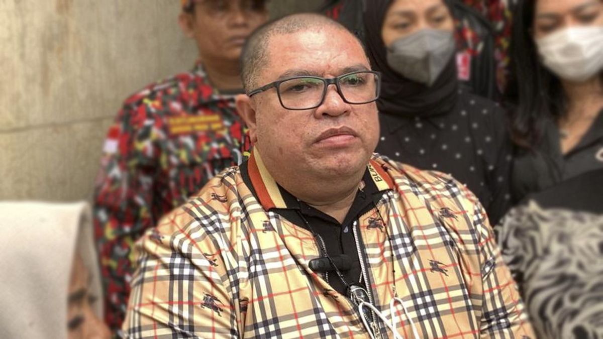 Supreme Court Denies Cassation; Razman Arif Nasution Remains Sentenced to 1.5 Years in Hotman Case
