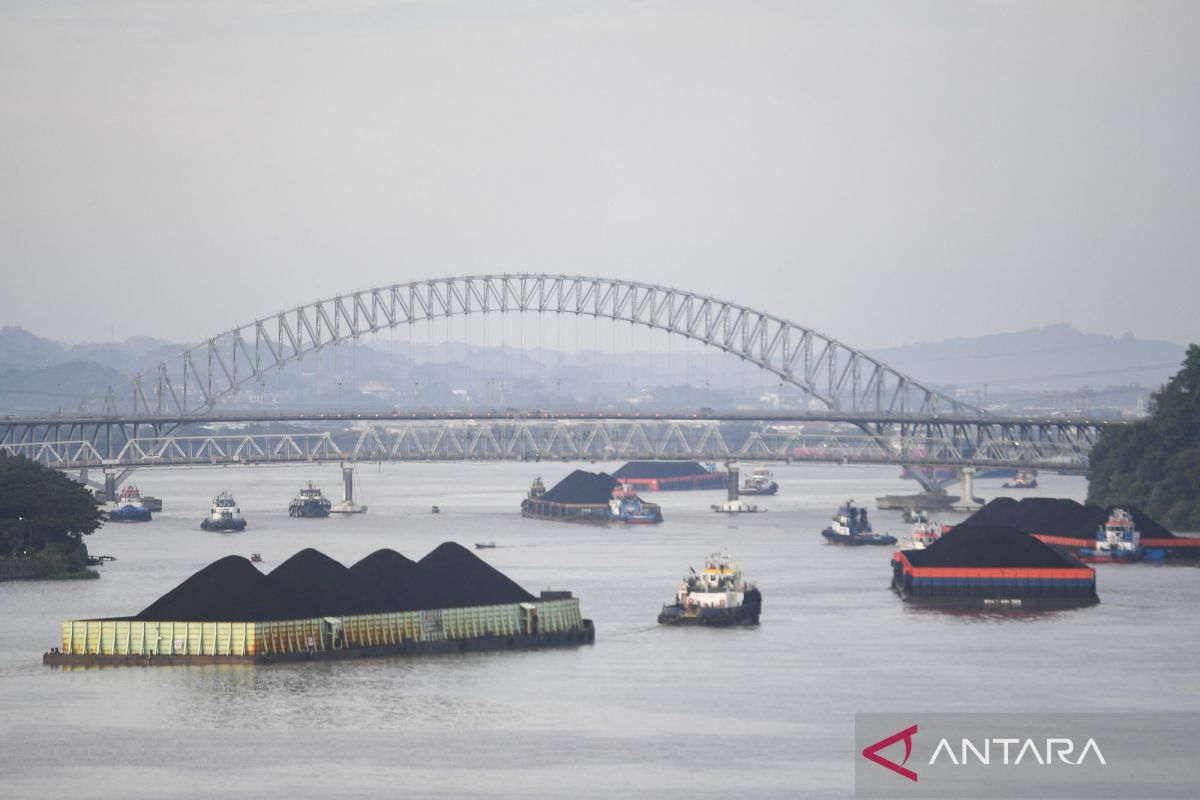 MPR backs Prabowo's plan to overhaul natural resource exports