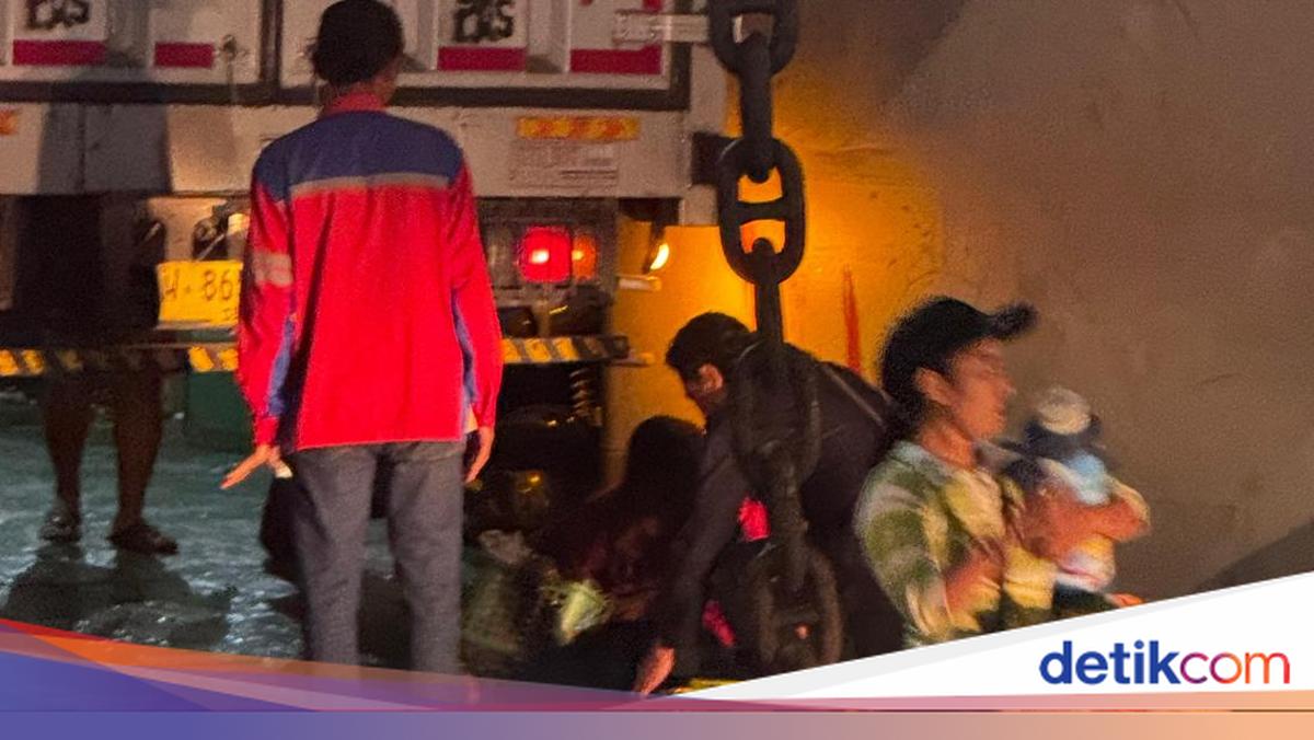 Hawker Dies After Being Crushed by Truck Aboard the KMP Tunu Pratama Jaya