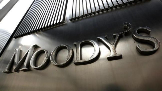 Moody's, America's Credit Giant, Slashes Mexico's Debt Rating to Baa3
