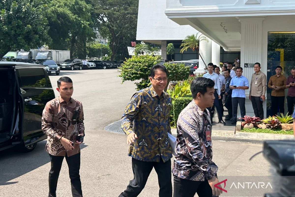 President Prabowo summons Purbaya and the Industry Minister