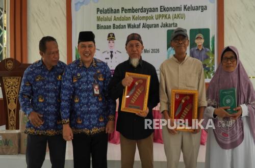40,000 Qur'ans Distributed in South Sumatra, Residents Also Trained in Producing Liquid Fertiliser