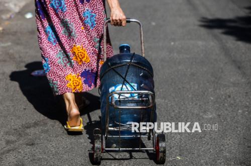 Government Ensures Reusable Jugs for Packaged Drinking Water Remain Safe for Consumption