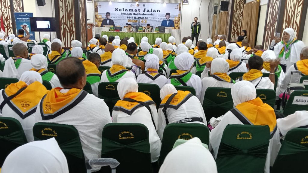Group 43 Nusantara Concludes Makassar Embarkation Departure; Ifrad Pilgrims Forbidden to Remove Ihram Until Completion