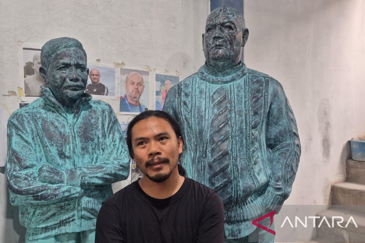 The Bojan statue and Persib's five-star dream