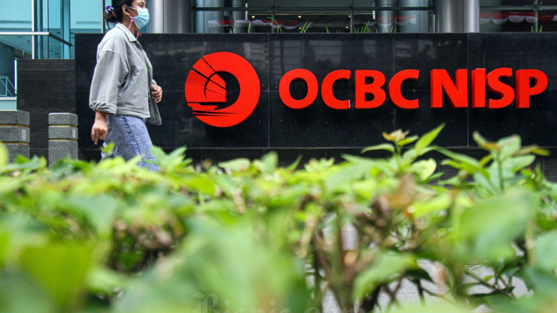 The Realities Behind Singaporean Banks' Growing Push into Indonesia's Wealth Management Sector