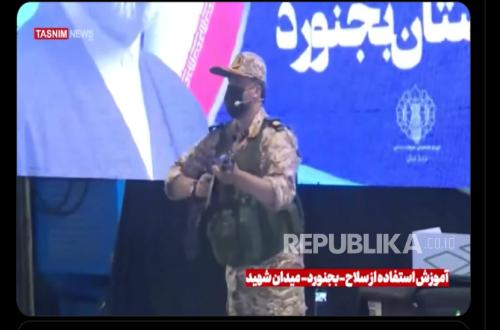 War Readiness: Iranian TV Begins Airing Rifle Handling Instructions, UAE Flag Targeted