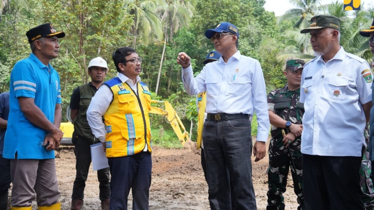 Ministry of Public Works Moves Quickly to Address Floods and Landslides in Tanah Datar Regency
