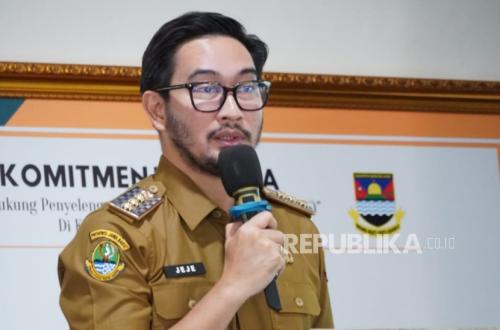 Governor Bans Tourism and Housing Development Permits in Forests and Plantations, Regent Jeje Says