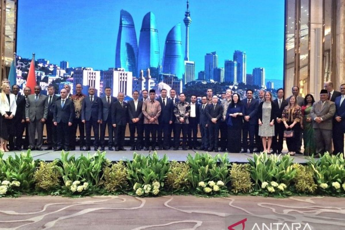 Indonesia strengthens cooperation in human resource development with Azerbaijan