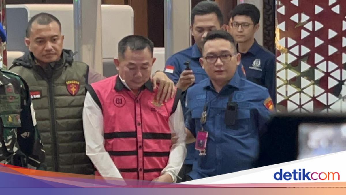 The Attorney General's Office Names West Kalimantan Bauxite Mine Operator as Suspect in IUP Case