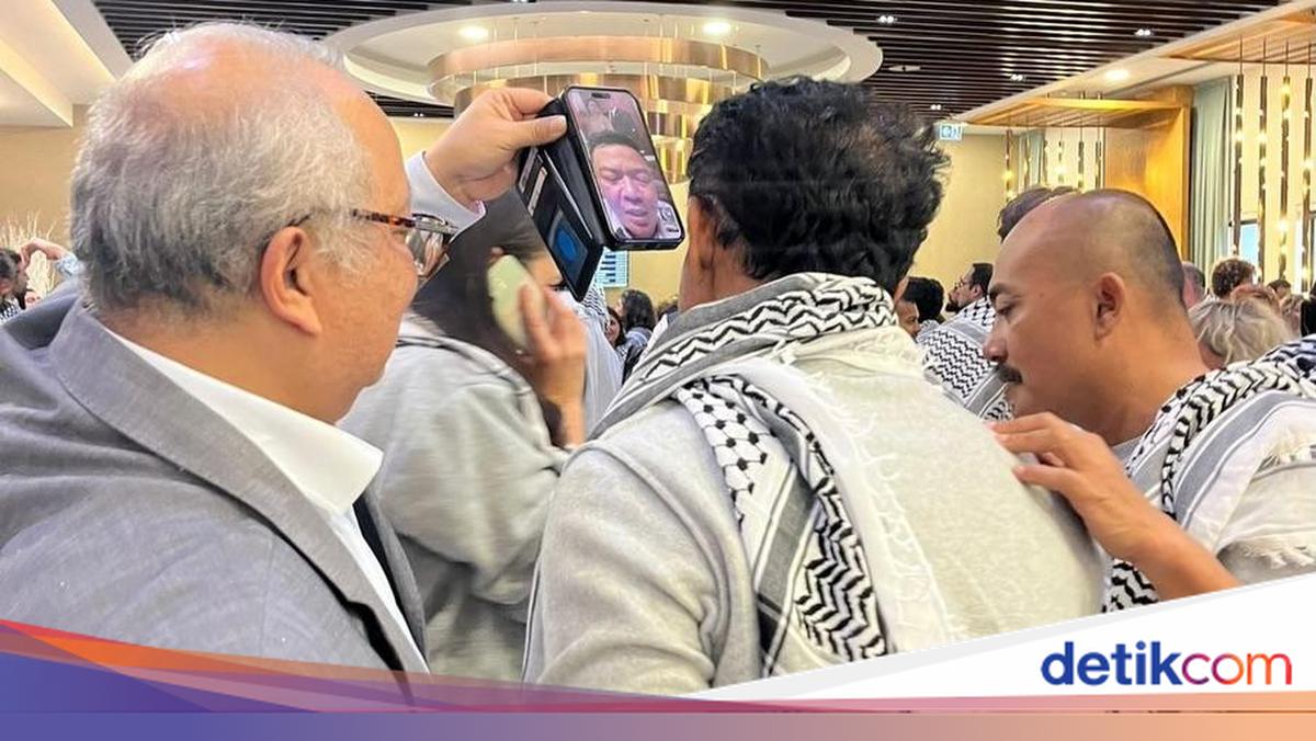 Arrived in Istanbul, 9 Indonesian Flotilla Volunteers Video Call With Foreign Minister