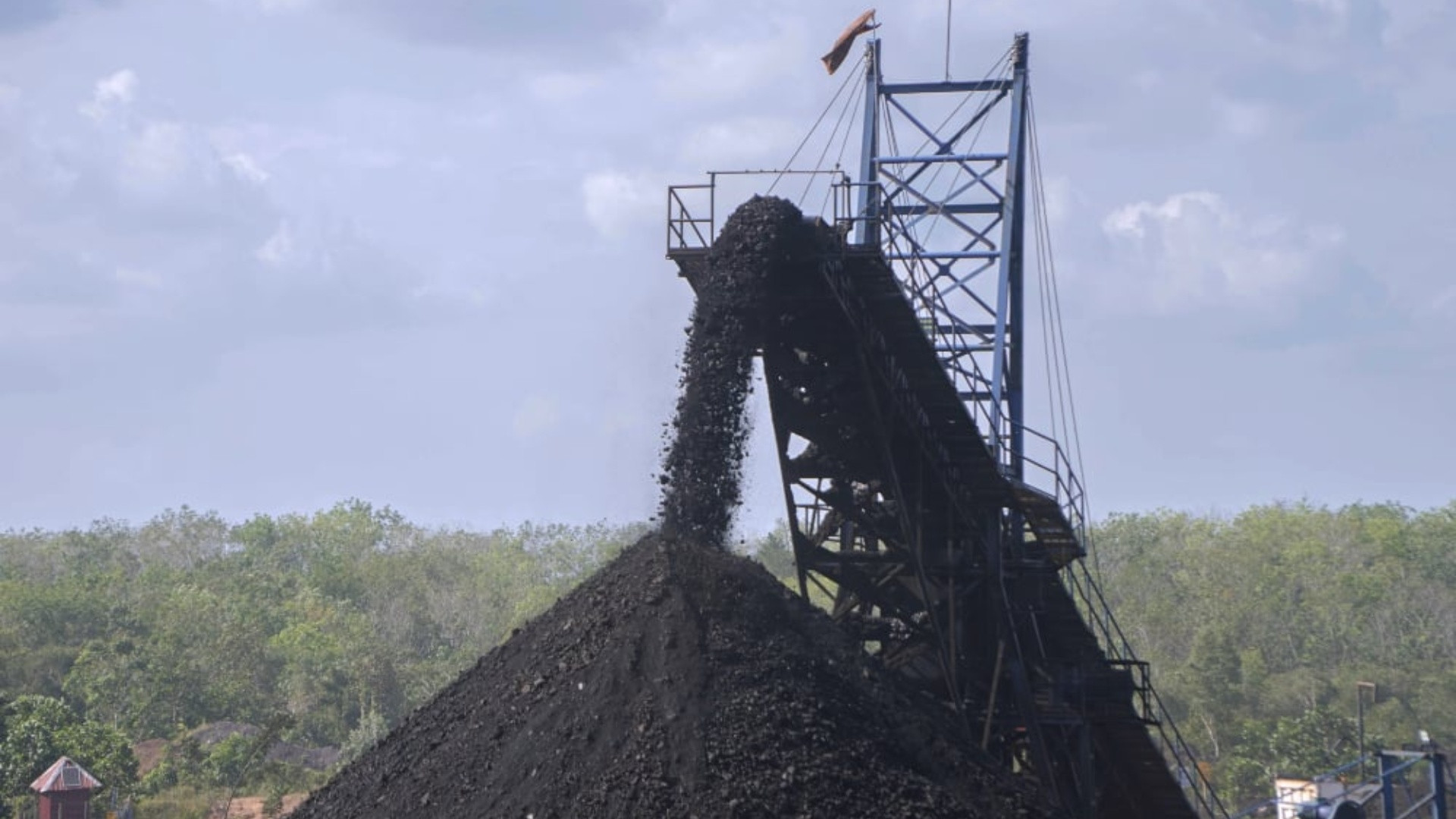 Mixed fortunes for Danantara's one-stop export gateway to coal-listed companies