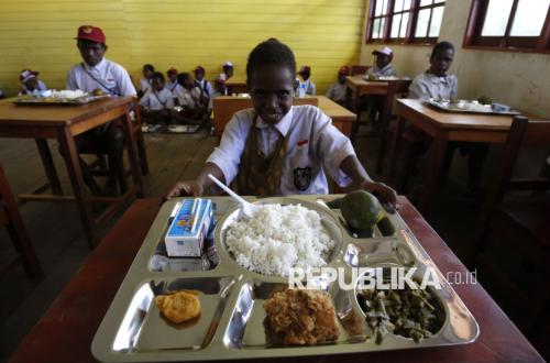 Back to the Plate: When Medicine Re-discovers Nutrition