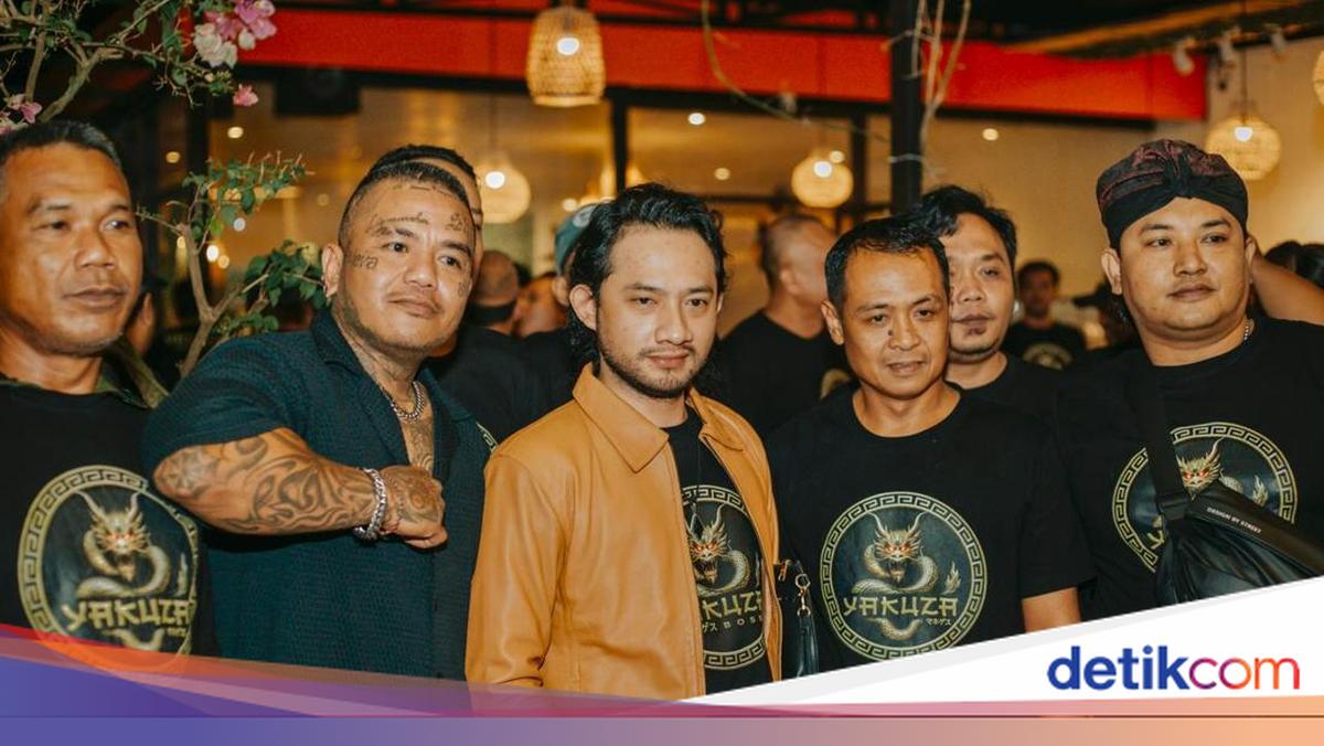 Viral Yakuza Maneges sticker PKL stalls; founder denies extortion