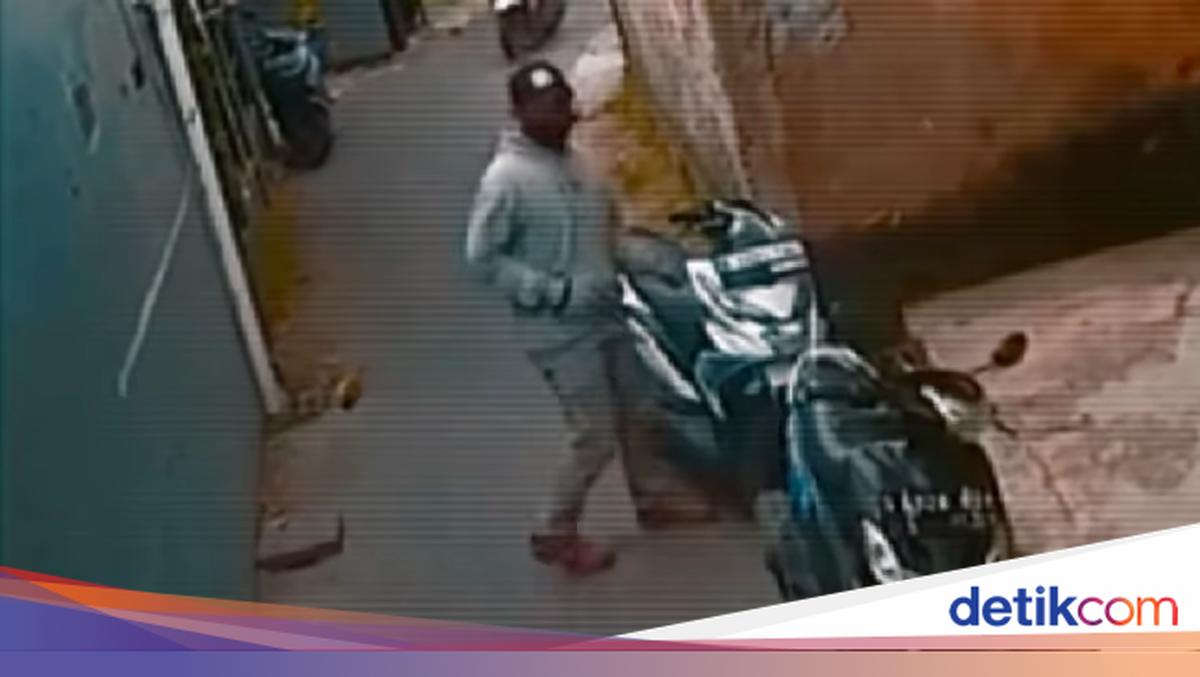 Motorcycle theft gang at Jatinegara boarding house arrested; two are repeat offenders