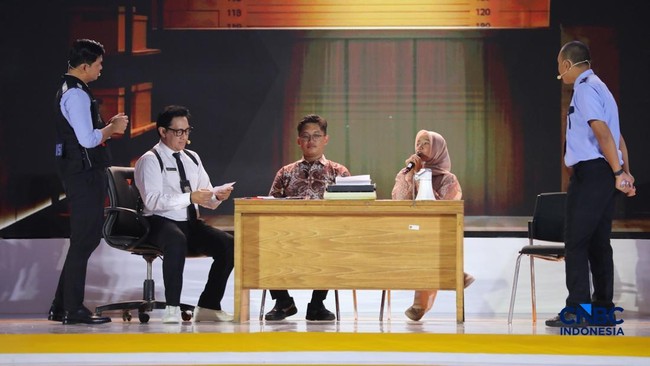 Tim Lapor Pak! Sparks a Stir in Jogja, Talking Money with Young People