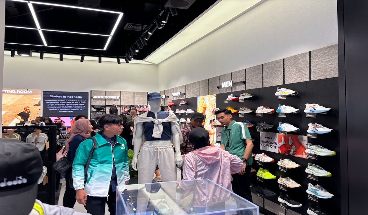 Jakarta's Satellite Regions Targeted by Sportswear Market