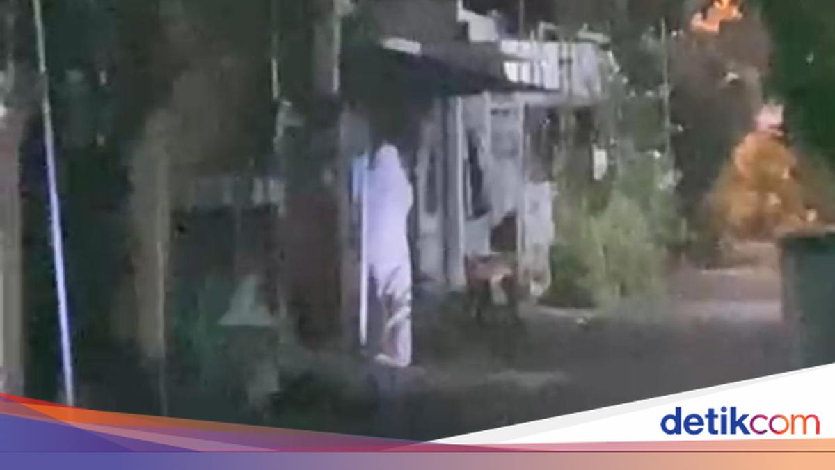 Police respond to roaming 'pocong' phenomenon: If there is any crime, we will act