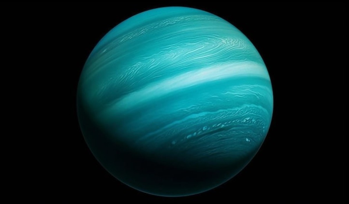 Red Dwarf Radiation Suspected of Eroding the Atmosphere of a Sub-Neptune Planet