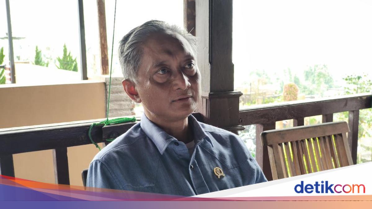 Public Works Minister Slams Officials Over Sekolah Rakyat Project, Which Is Half-Stalled