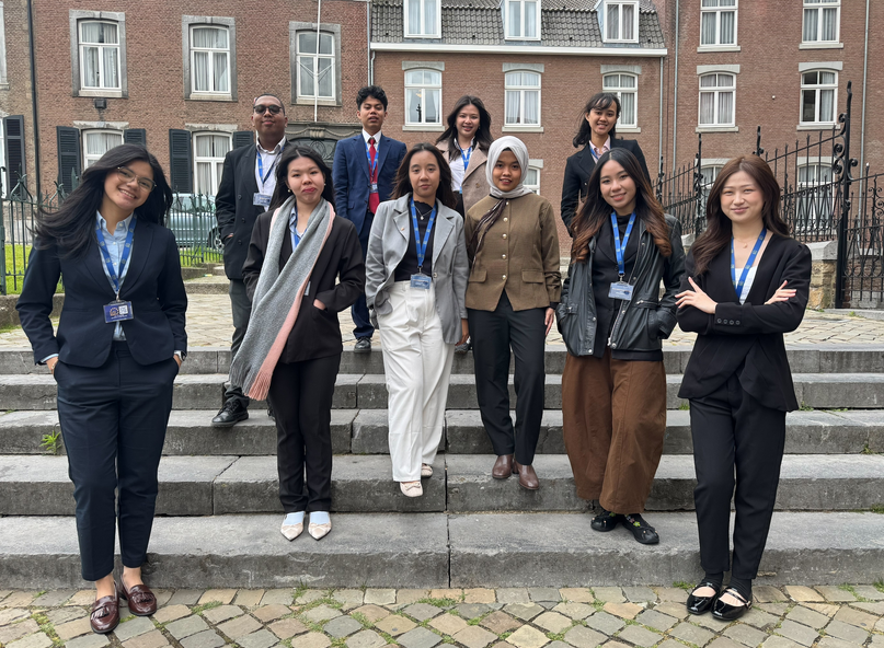 Indonesian Students Sweep Awards at EuroMUN 2026 in the Netherlands