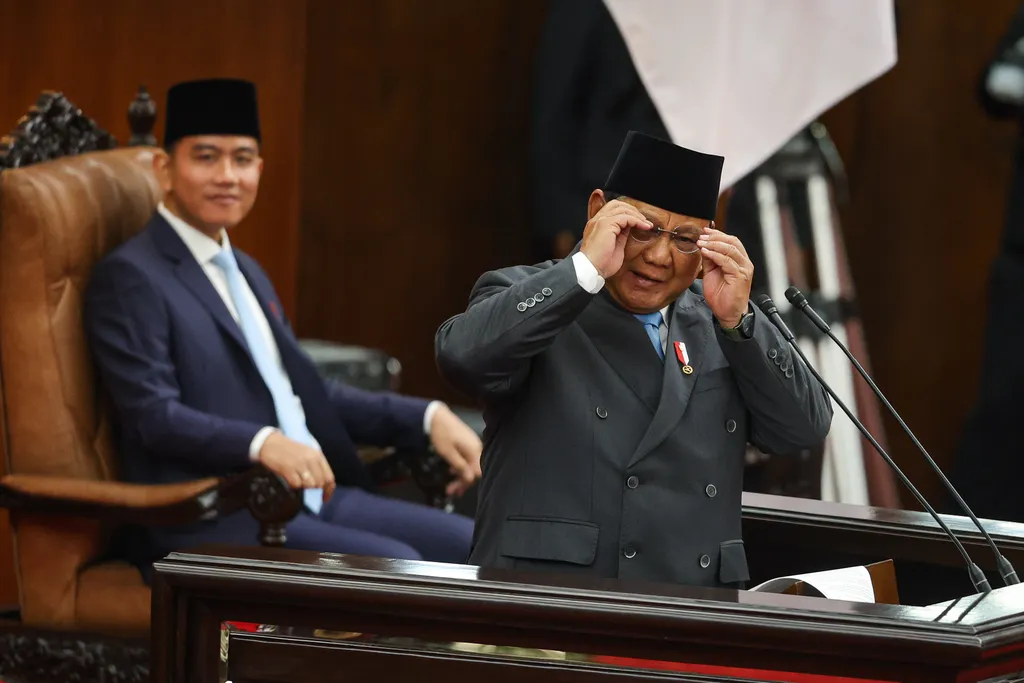 Economist: Centralising SDA Exports Could Risk Pressing the Rupiah