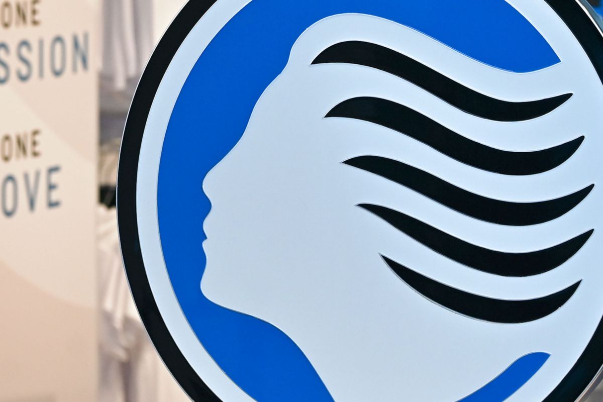 Atalanta unveils new logo