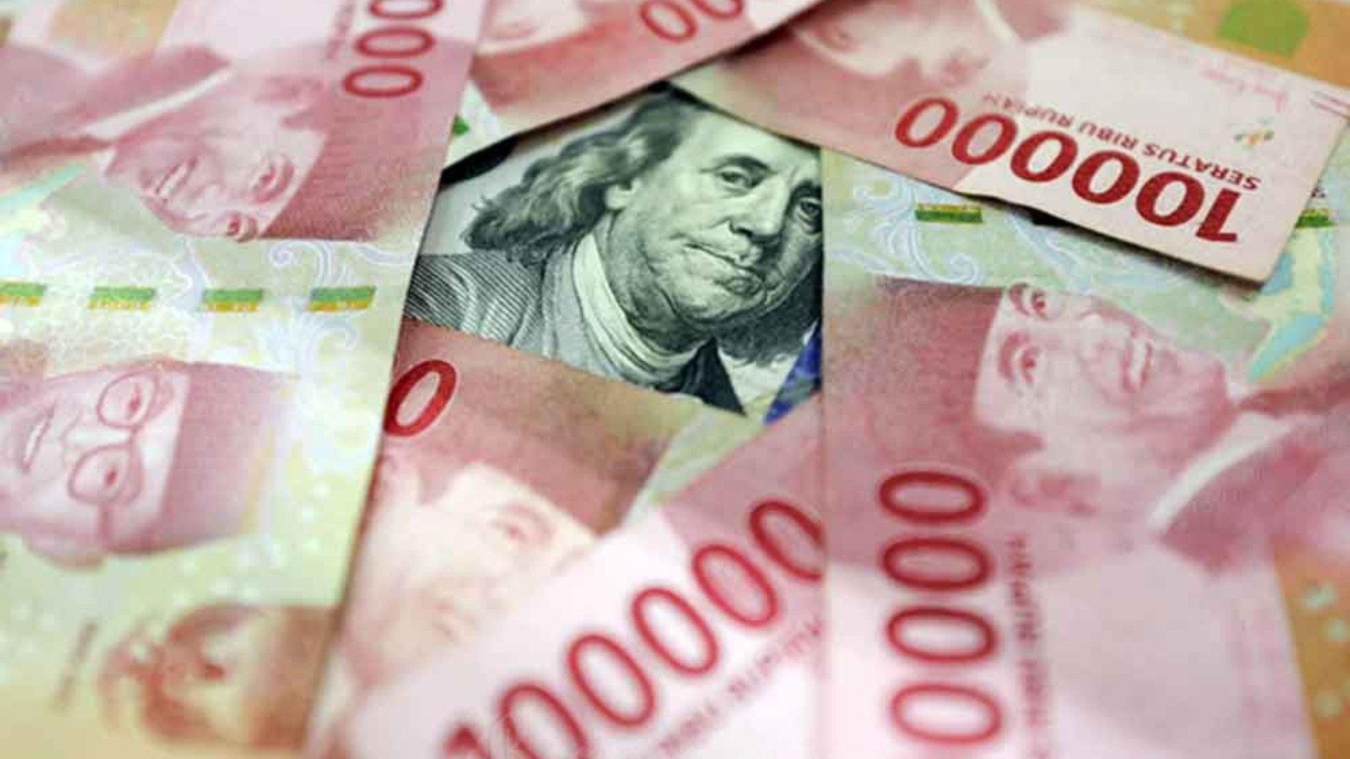 Business History: Behind the Rupiah's depreciation 26 years ago to above Rp8,000 per US dollar