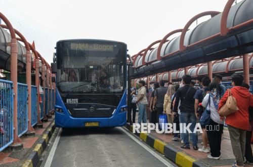 UI-Lebak Bulus Becomes Transjabodetabek's Most Popular Bus Route