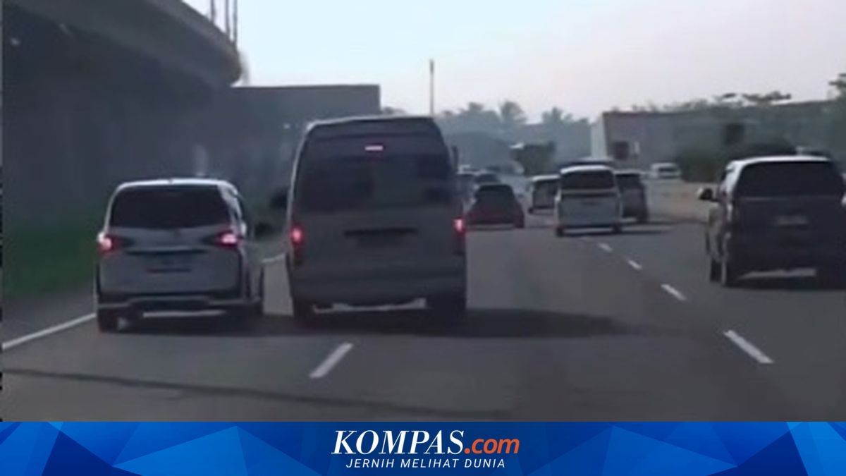 How to Deal with Reckless Drivers, According to a Safety Driving Expert