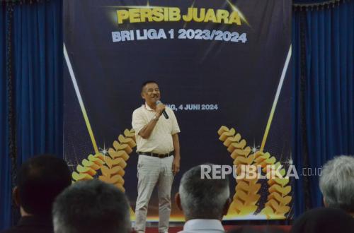 Umuh Urges Persib Fans to Celebrate Victory Without Flares at the Stadium