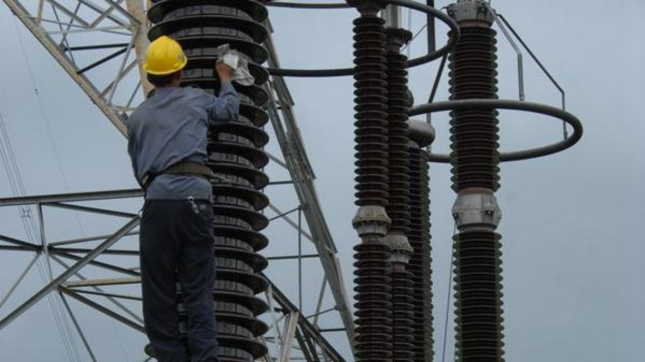 PLN Ensures All Main Electrical Substations in West Sumatra Are Operational