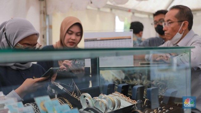 Gold prices at Galeri 24, UBS, Antam and Antam Mulia Retro slump across the board today