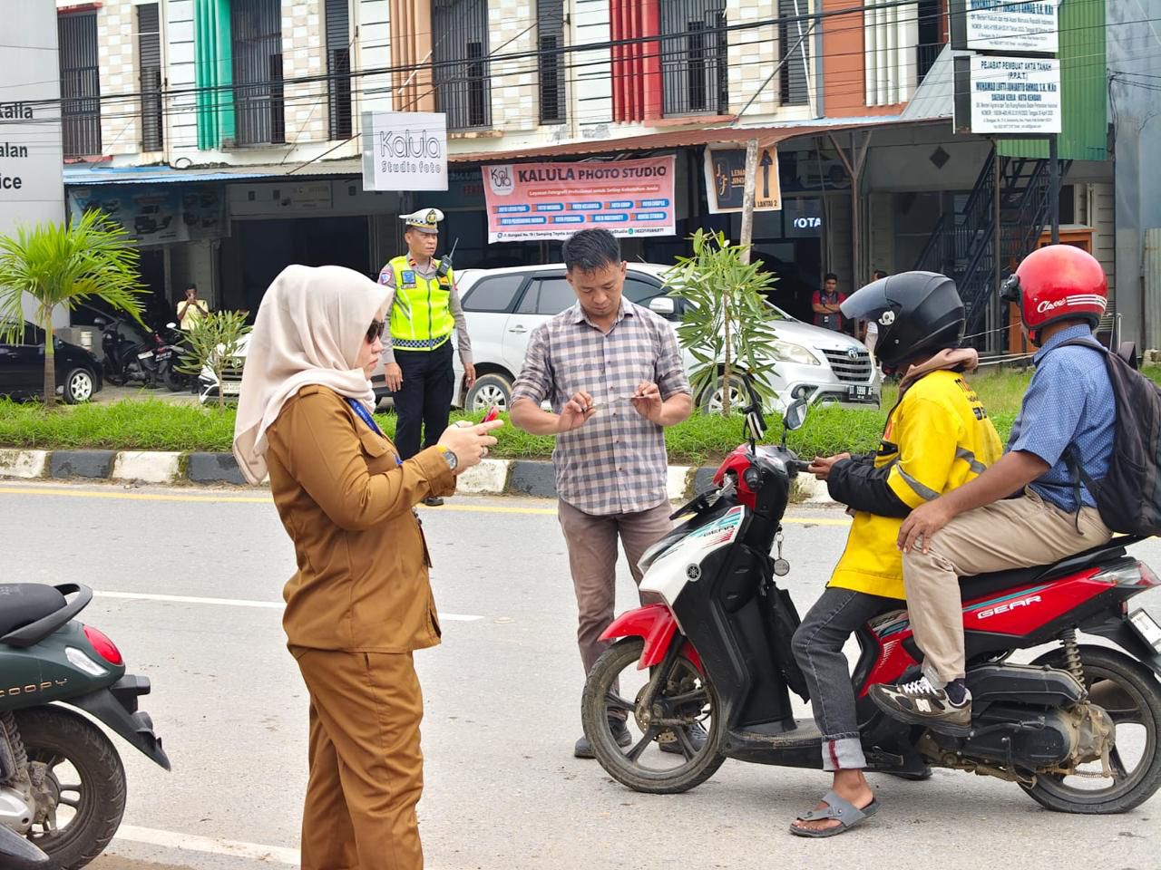 Sulawesi Tenggara Revenue Agency Holds Joint Operation, Hundreds of Vehicles with Unpaid Motor Vehicle Tax Detained