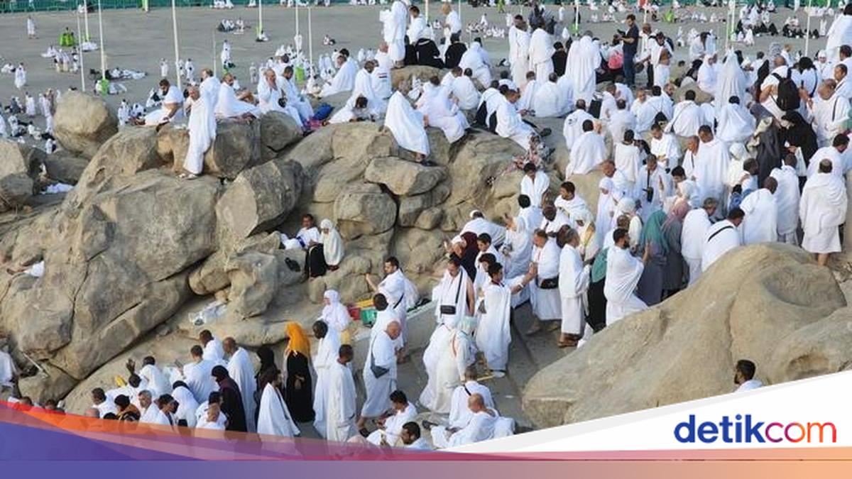 When is the Day of Arafah 2026? Check the Schedule and Its Virtues