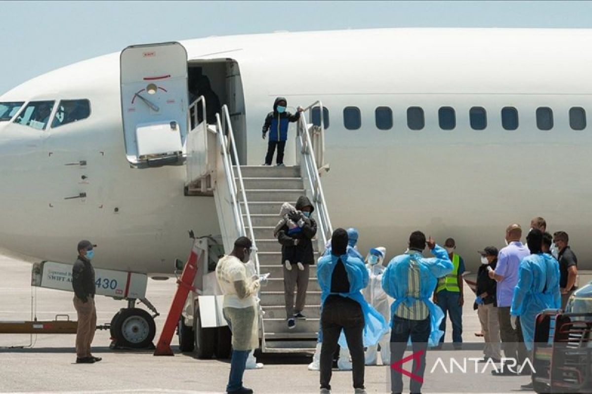 US tightens residency permit policy for foreign nationals