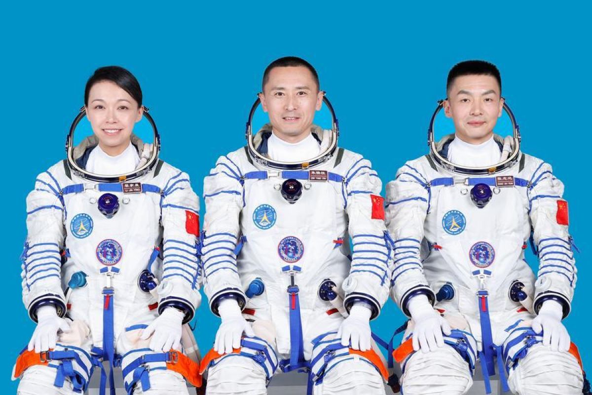 CMSA: A Chinese astronaut to spend a year in space