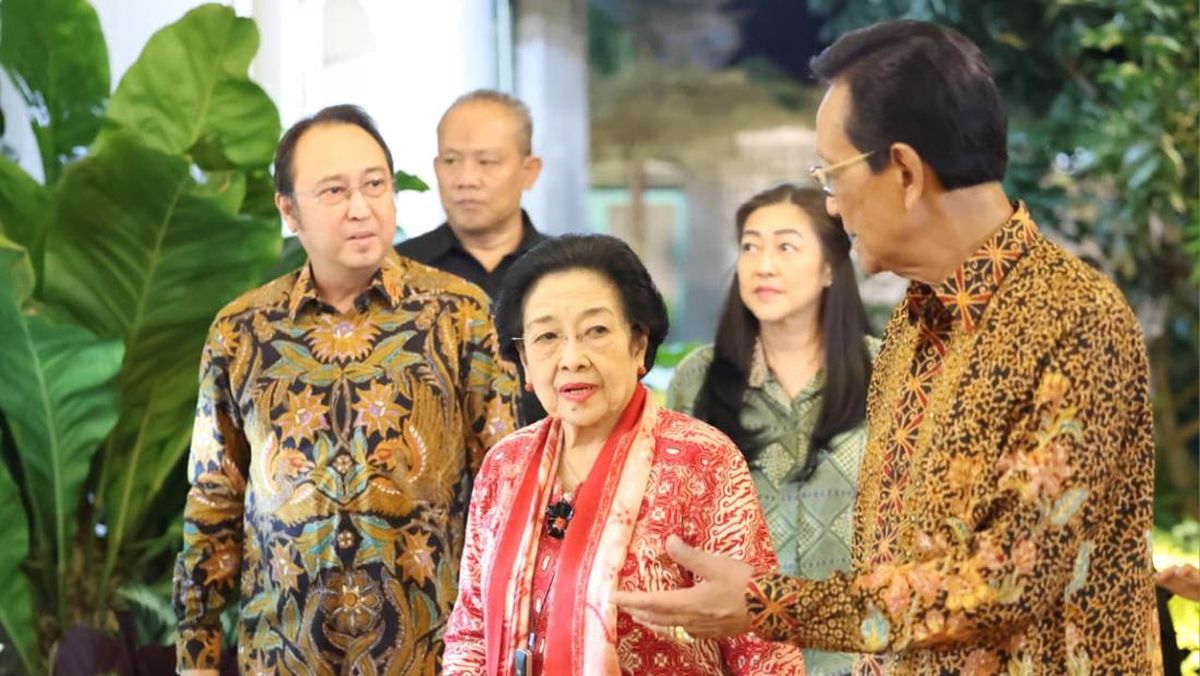 Megawati Meets Sri Sultan for 3.5 Hours at Yogyakarta Palace