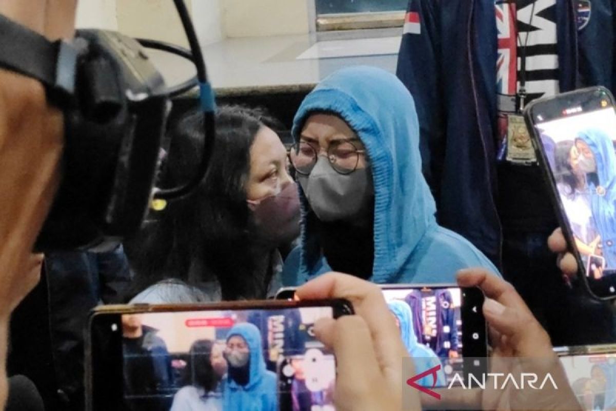Weekly Crime Report: Armed Robberies in Jakarta and Sewing Machine Corruption