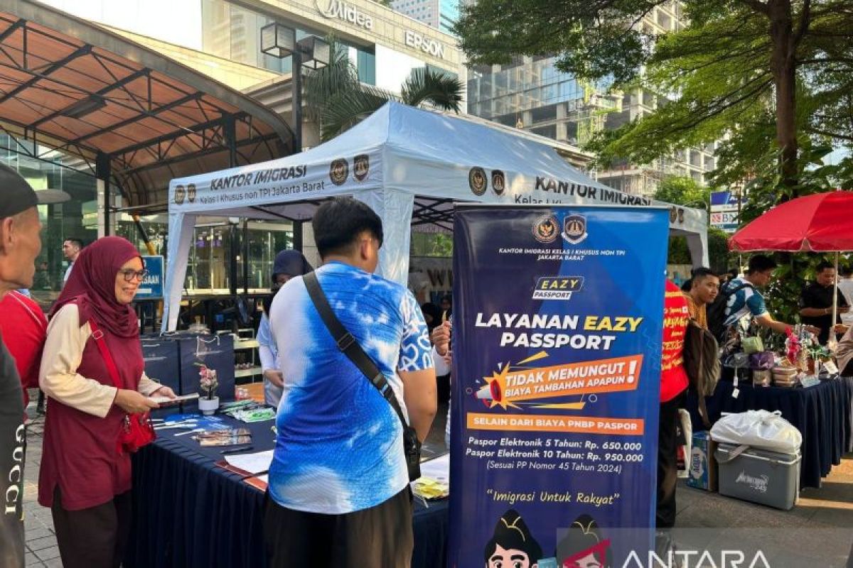 Directorate General of Immigration provides quota of 50 passport applications at Sudirman Car Free Day