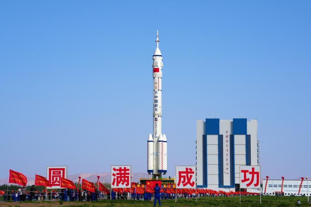 China enhances Shenzhou-23 spacecraft window protection against space debris risks