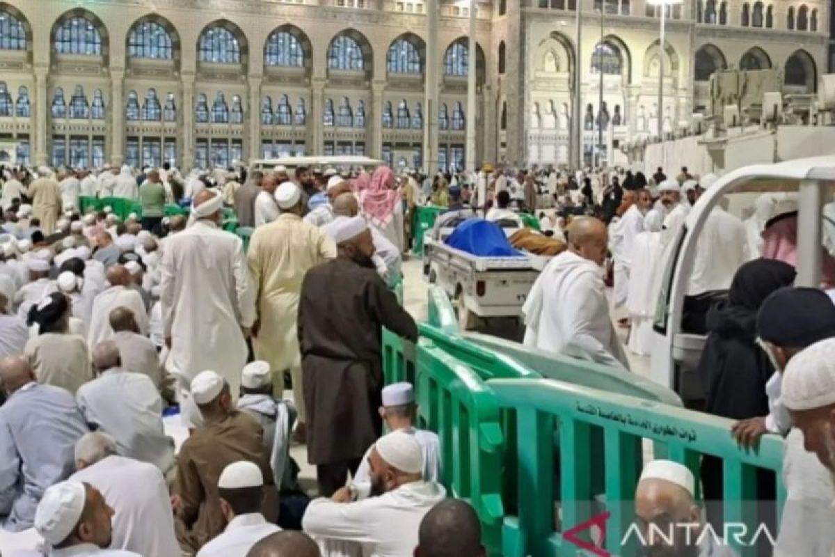 Hypertensive Hajj pilgrim from Pekanbaru passes away in Mecca