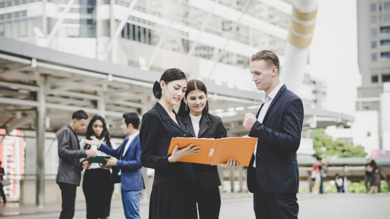 12 Highest-Paying Jobs in Demand Until 2034: Tech, Finance and Healthcare Sectors Dominate