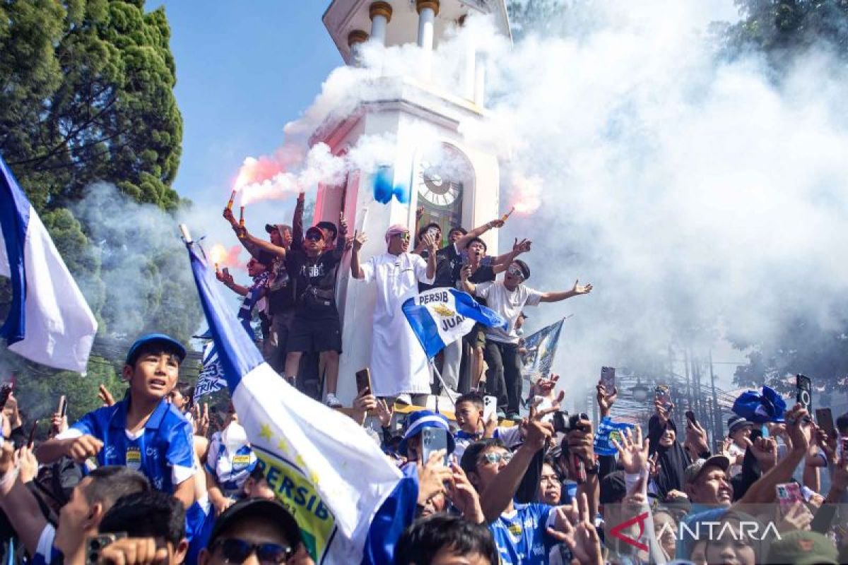Top Stories: Persib Champions and Sumatra Blackout Due to Severe Weather