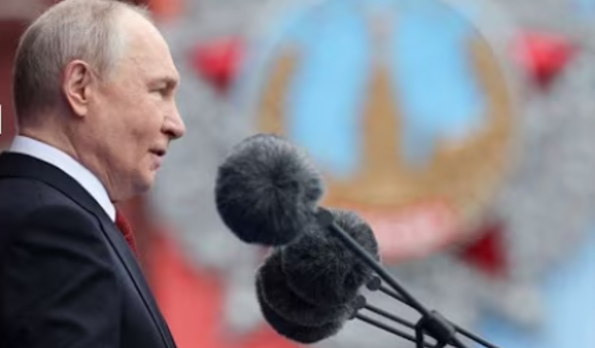 Russia Strikes Kyiv with Oreshnik Missiles in Largest Air Attack on Ukraine