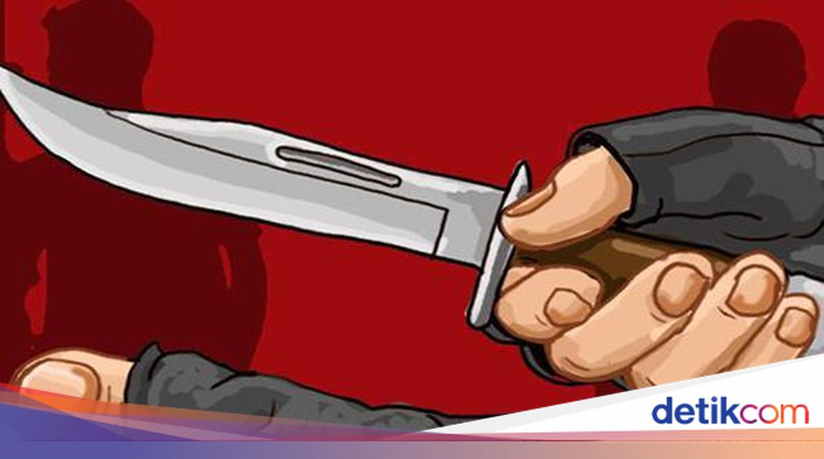 Man Stabs Ex-Wife at Child's Wedding Reception in Revenge Attack