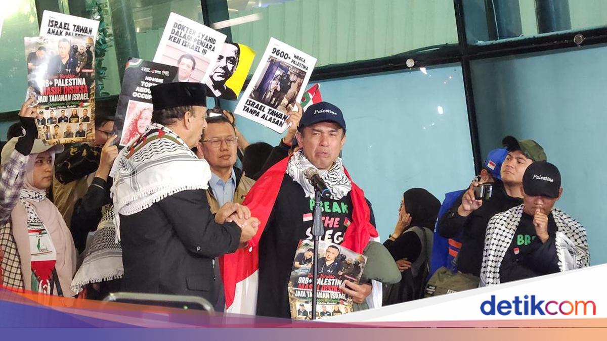 Nine Indonesians Detained by Israel Return Home After Lengthy Ordeal